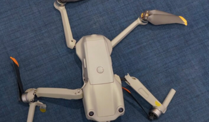 Drone Quebrado Uso em Serviço