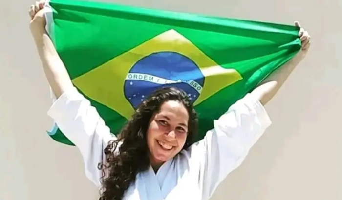Ajude uma atleta de karatê representar o Brasil no campeonato Mundial Malta 