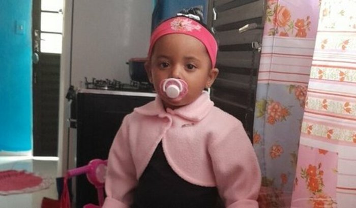 Uma festa de aniversário pra minha neném vai fazer 3 anos dia 9 de abril nunca teve umas festinha queria uma ajuda 