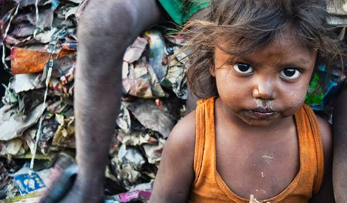 "Alimente a Esperança: Doe para Crianças Famintas"