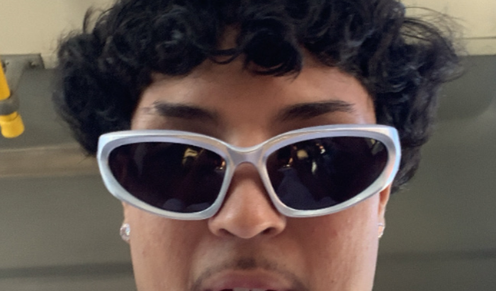 Ajude a kv pra comprar um celular novo para trabalho 🥺