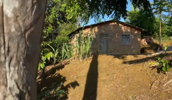 Reforma da casinha do sitio abandonado