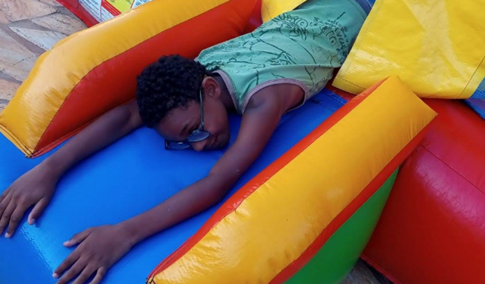 Aniversário surpresa para o Isaac