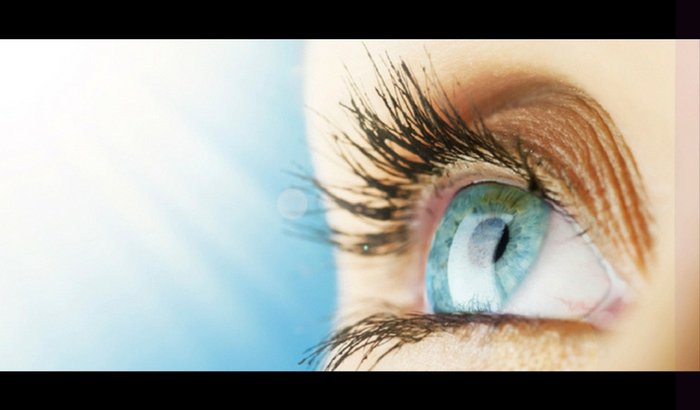 Ajudem minha mae - cirurgia nos olhos