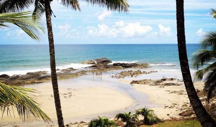 Praia 11 anos depois