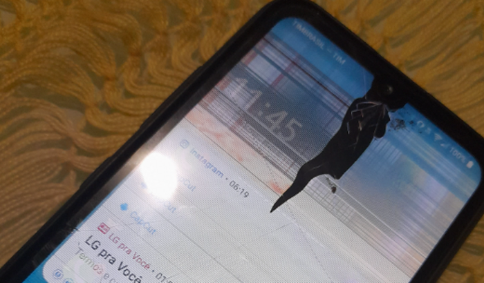 Quebro meu celular é fica caro para arrumar 