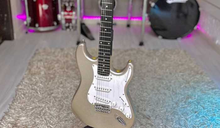 ajuda pra comprar uma guitarra