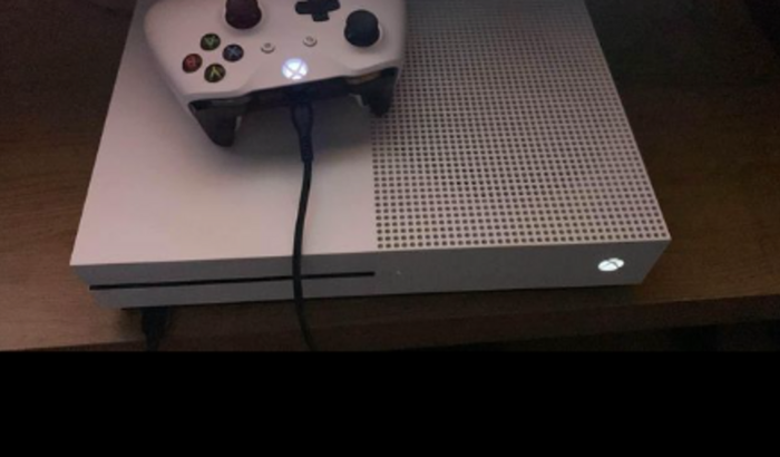 Ajudem a comprar um Xbox one pra fazer videos