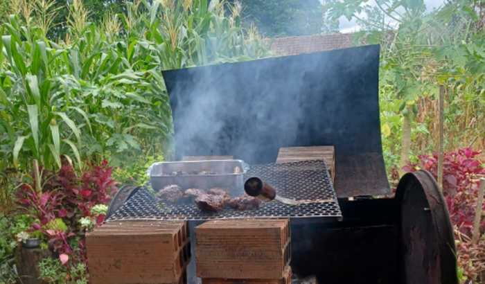 Churrasqueira sitio uil com inauguração 
