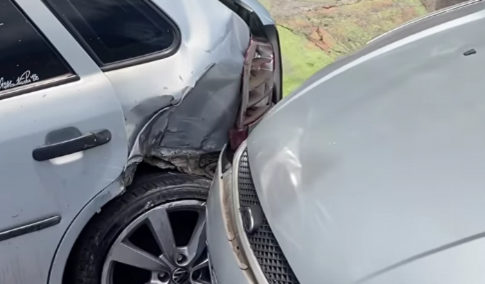 AÇÃO SOLIDÁRIA AJUDA ARRUMAR MEU CARRO QUE FOI ENVOLVIDO E UM ACIDENTE QUE SO EU FUI O PREJUDICADO 