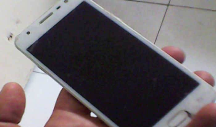 Ajuda para consertar o meu celular