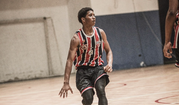 Apoie o Sonho de João Victor no Basquete