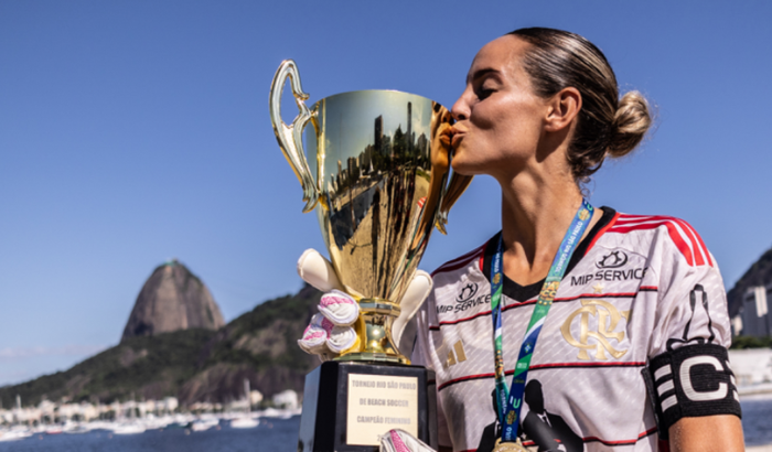 Viagem para premiação de melhor goleira - Dubai