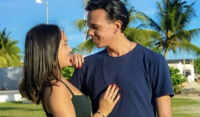 AJUDE-NOS A CASAR 💕