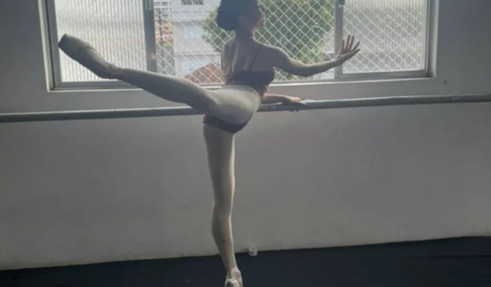 Ajude uma bailarina!