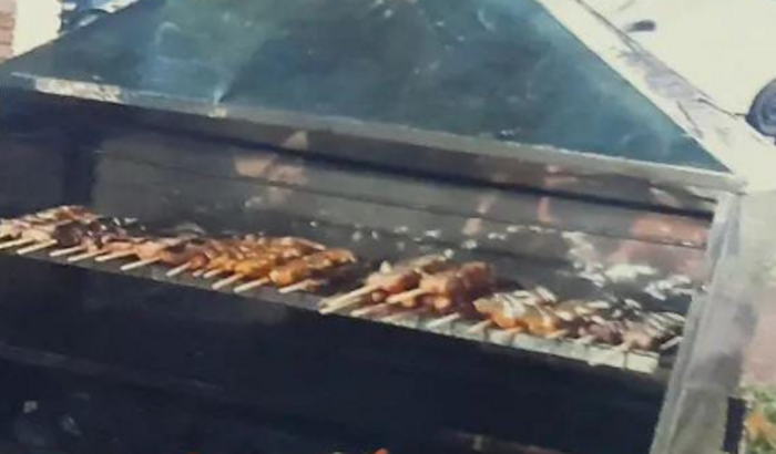 Reerguer o churrasquinho do Baiano