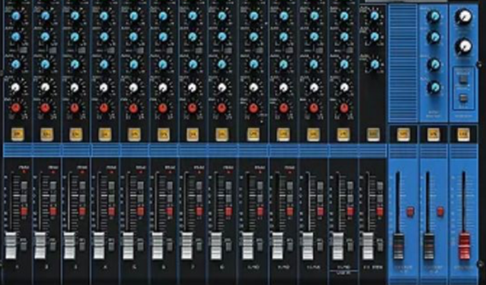 Ação entre amigos (Denilson)