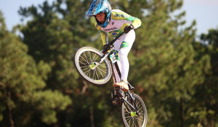 Me ajudem a representar o Brasil no Mundial de BMX!!!