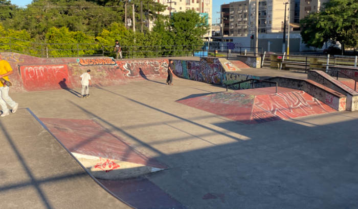 Reforma da pista do ginásio