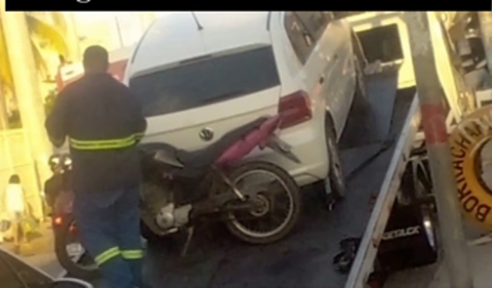 Tira minha moto do pátio do Detran 