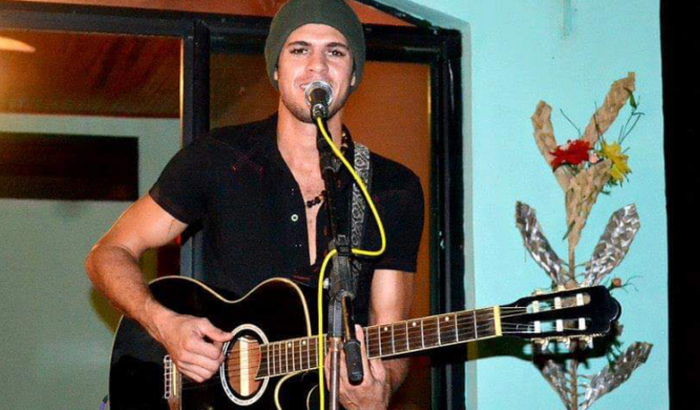 Compra de um violão Tagima Modena teq10