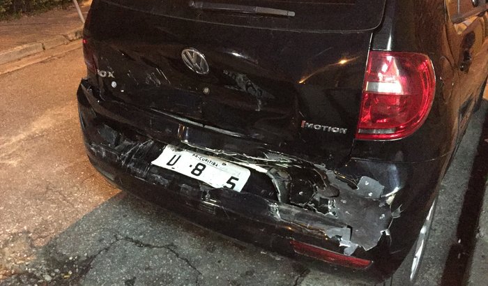 Para conserto de carro motorista Uber