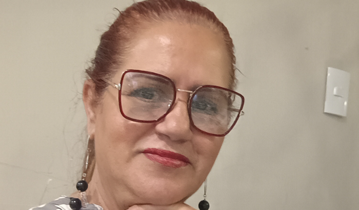 Pra comprar móveis pro salão de beleza 