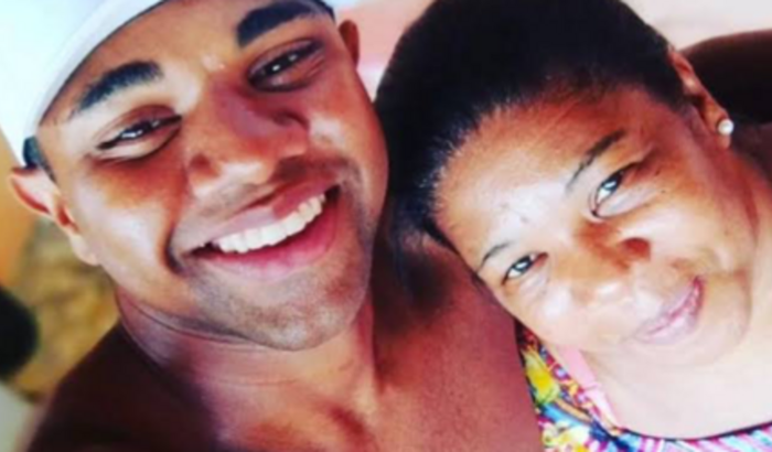 AJUDAR A DONA ELISANGELA BRITO MAE DO DAVI DO BBB QUE ESTA DESALOJADA