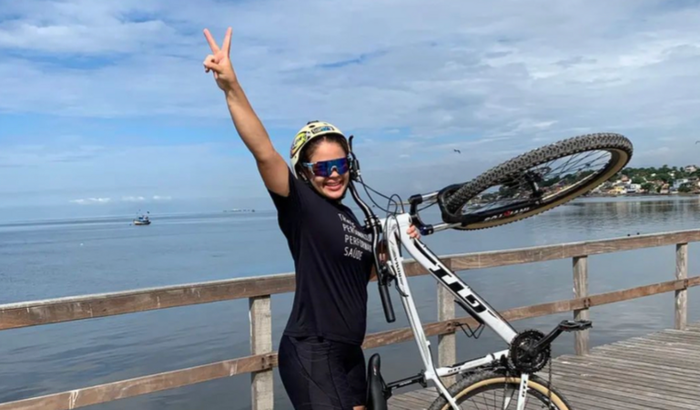 Vamos dar uma bike pra THAYNÁ!!