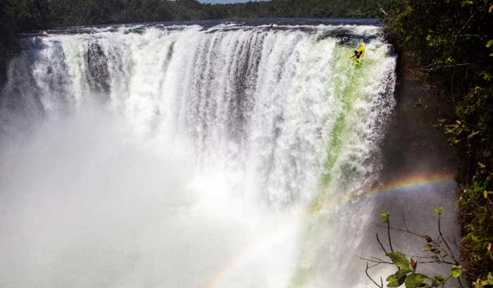 Me ajude a continuar remando e fazer mais uma trip com os gringos!