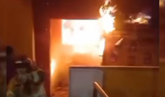 INCENDIO NA HAMBURGUERIA ROXO AMOR BURGUER