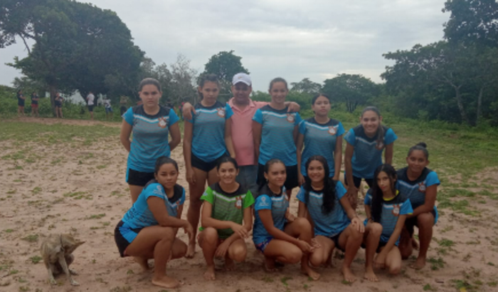 Capanha pra arrecadar recursos para participar do  Itaremense 