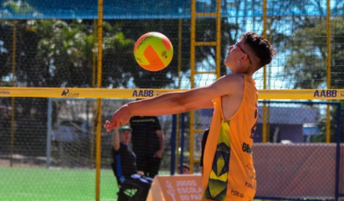 futuro de um atleta do voleibol' 'garoto sonhador''