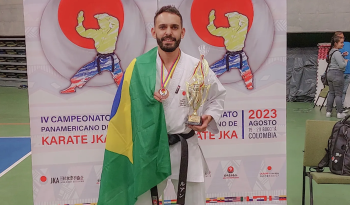 Apoie minha jornada rumo ao Campeonato Mundial de Karatê!🥋