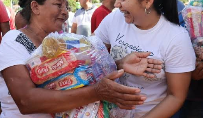 Doação de Cestas básicas 