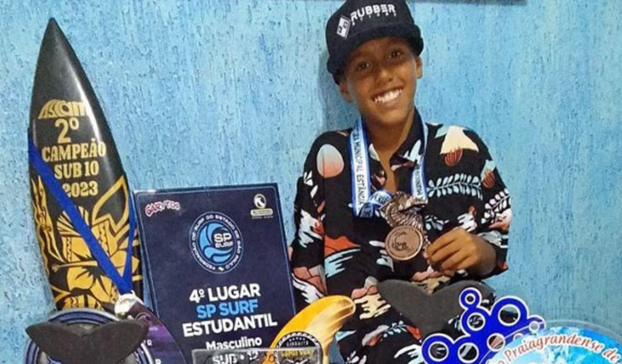 Competir as III etapas de Surf Brasileiro Amador