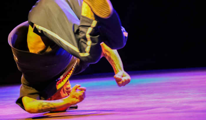 Ajuda para o B.Boy Arrirú representar MG no Chega Que É Certo