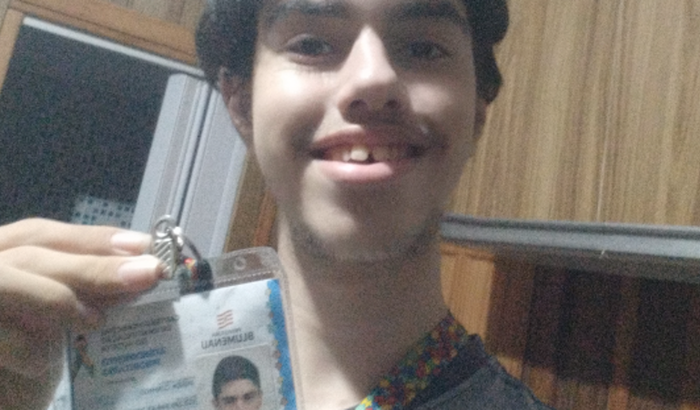 Vaquinha para arrecadar ticket pra conhecer o artista Dean Zeligman que faz Tributo ao Elvis