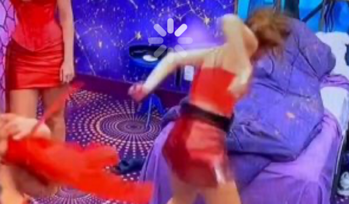 Perna mecânica pro David depois do soco da Wanessa 