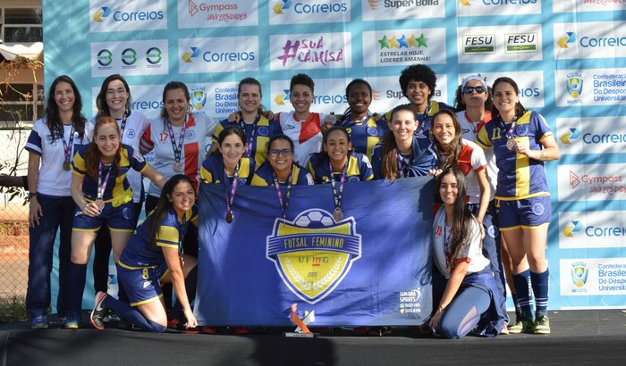 Ajude o Futsal Feminino da UFMG
