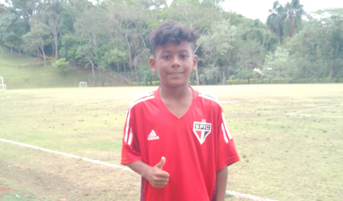 Vamos ajudar o garoto Lucas de Moura Teixeira, a ir em seu último estágio de avaliação no são Paulo FC