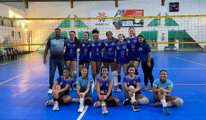 Ajude uma atleta a viajar pra jogar