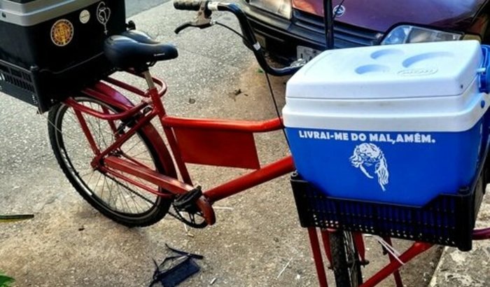 Ajuda com a bike roubada do Vini Lanches 