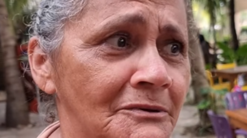 AJUDA PARA ARRUMAR A CASA DA DONA MARIA