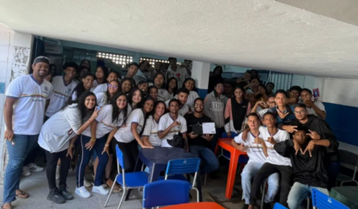 Nós ajude para nossa turma conseguir fazer uma festinha de formatura do terceiro ano 🙏🏻