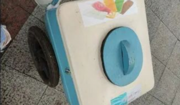 Me ajude a comprar um carrinho de picolé usado pra eu puder trabalhar