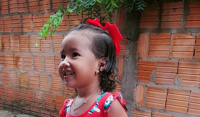 Uma mão amiga para Elyza Mendonça Vieira 