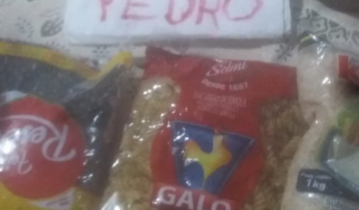 Ajudar a comprar comida / medicamentos 