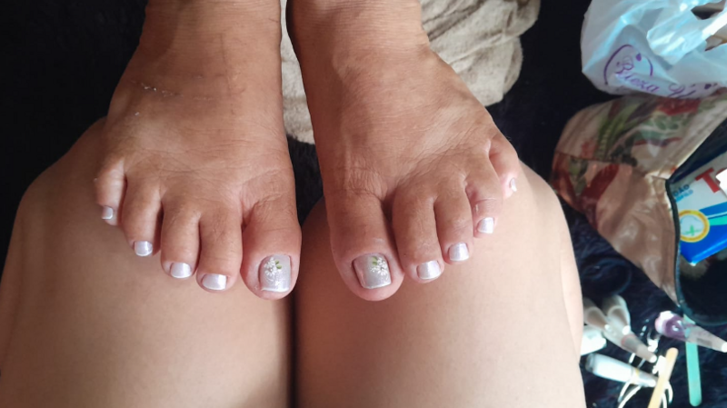 Me ajude a comprar meus materiais de manicure 💅🙏