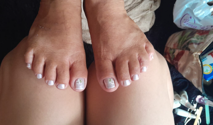 Me ajude a comprar meus materiais de manicure 💅🙏